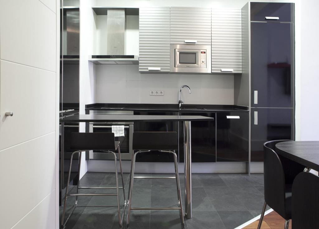 Modern Flats In Justicia By Allo Housing Madri Quarto foto